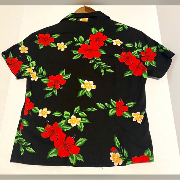 Royal Hawaiian Creations Floral Print Beach Shirt - Picture 3 of 5